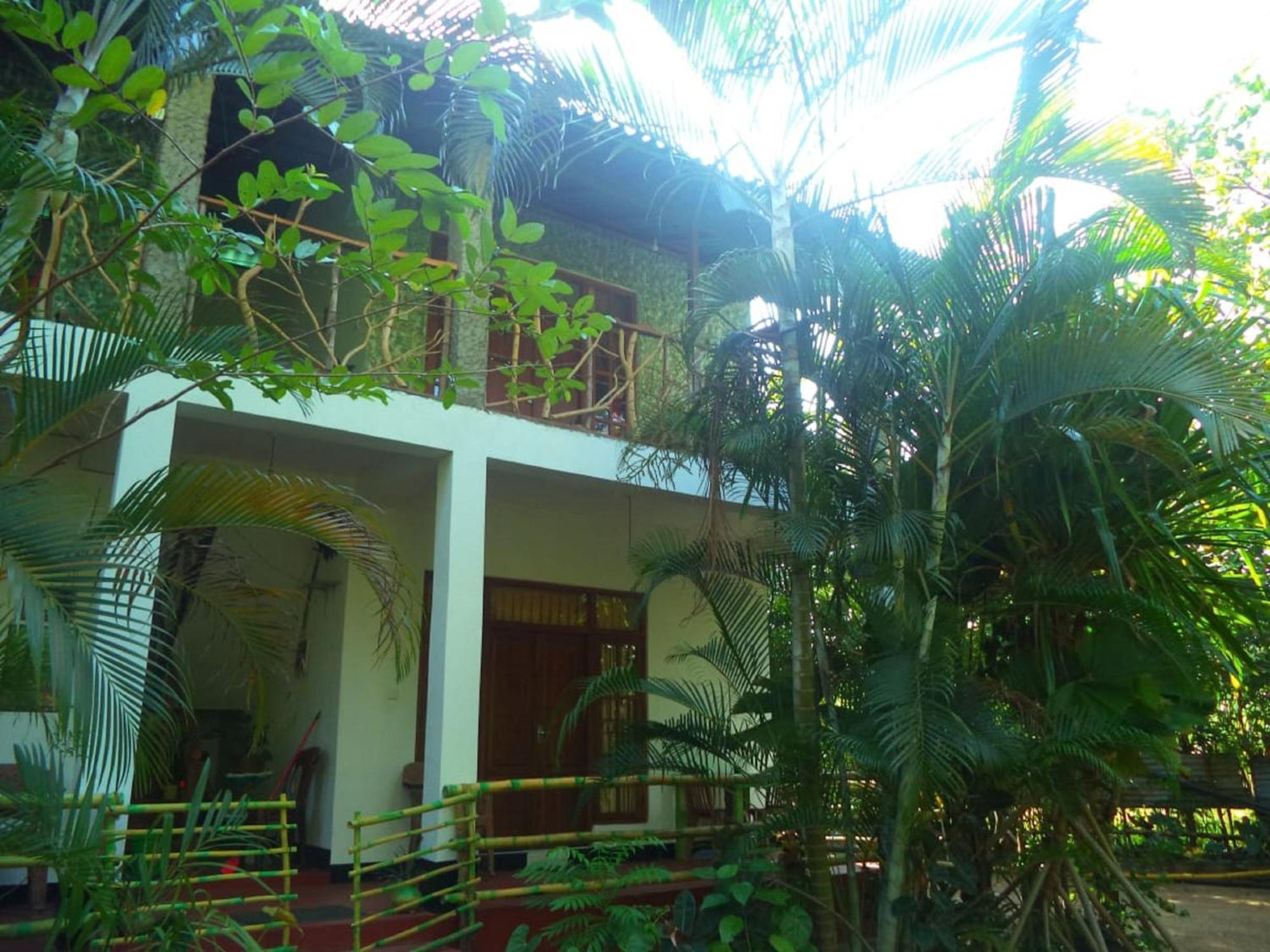 N S K Green Villa Сигирия Экстерьер фото